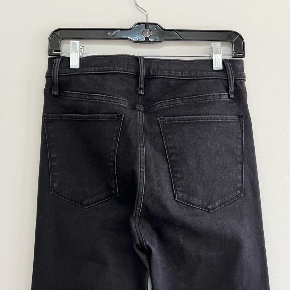 Abercrombie & Fitch Ultra High Rise Flare Stretch Denim Jeans Black, size 28 6R - Picture 5 of 10